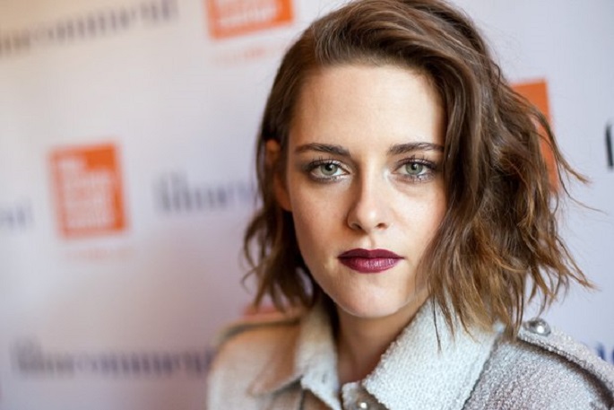koc burcu kadini kristen stewart