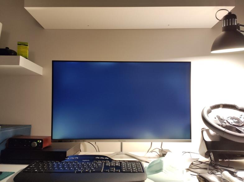 monitorlerde isik sizmasi one cikan