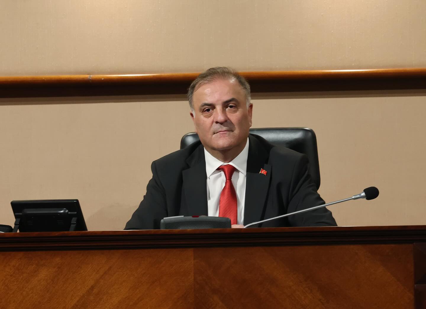 nuri aslan kimdir 1